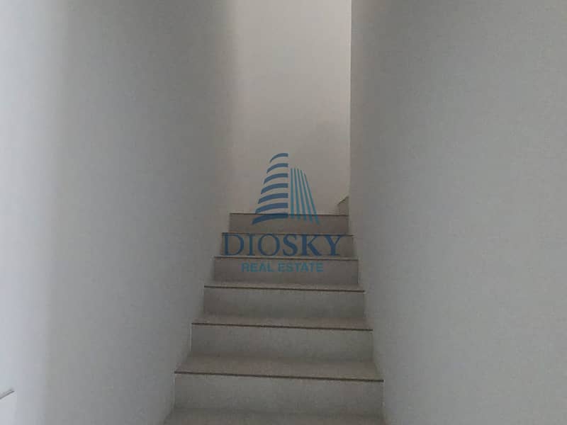 4 Image 16