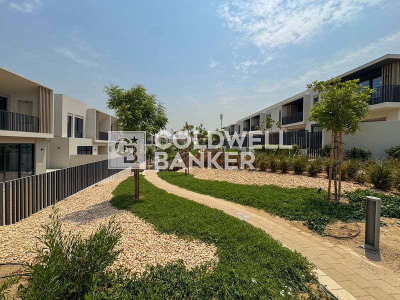 Full Vastu | Next to Pool | Price Negotiable Full Vastu | Next to Pool | Price Negotiable