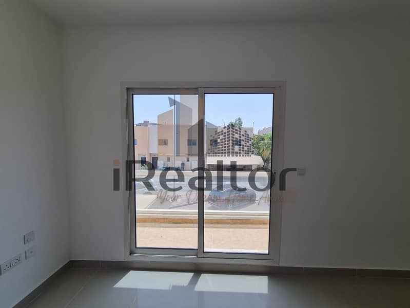 Hot Deal | Spacious 3 Bed | Exclusive Offer | For SALE – pohled 4