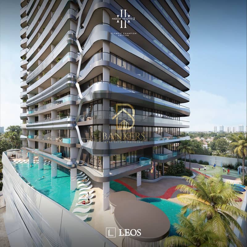32 HH2_Day_Facade_Close Up. png