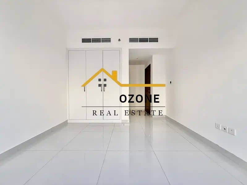 14 848459521-800x600. webp