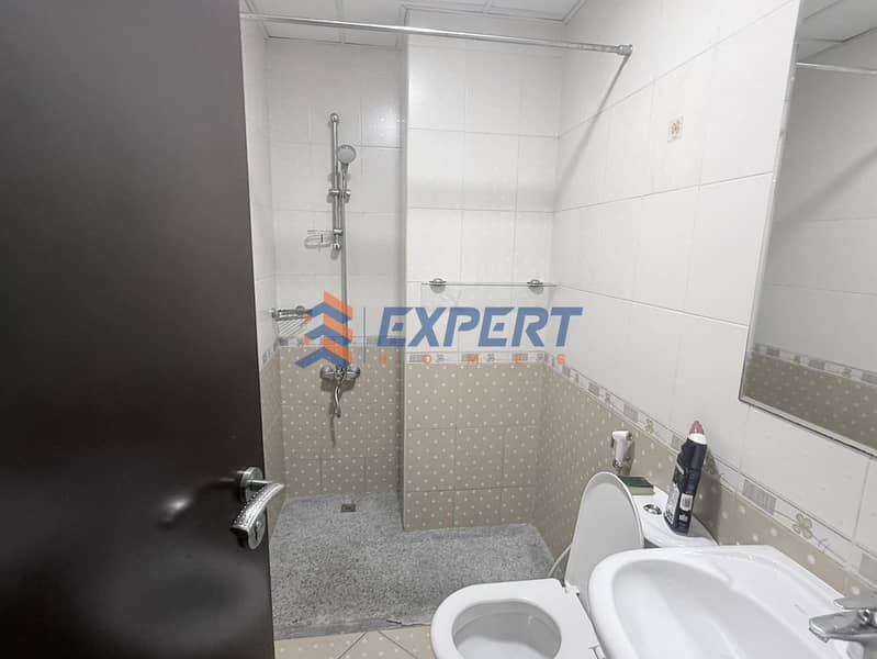 8 1dee80e7-ddc4-4e27-8f65-cb0e05a4f851. jpg