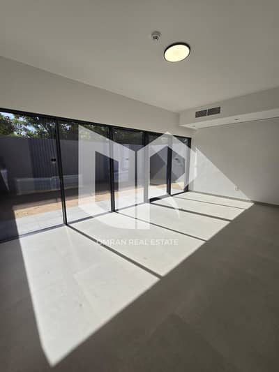 3 Bedroom Townhouse for Sale in Tilal City, Sharjah - WhatsApp Image 2025-03-15 at 11.28. 55 AM (1). jpeg 3 Bedroom Townhouse for Sale in Tilal City, Sharjah - WhatsApp Image 2025-03-15 at 11.28. 55 AM (1). jpeg
