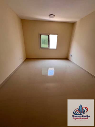 2 Slaapkamers Appartement te Huur in Al Qulayaah, Sharjah - WhatsApp Image 2026-06-29 at 1.18. 07 PM. jpeg 2 Slaapkamers Appartement te Huur in Al Qulayaah, Sharjah - WhatsApp Image 2026-06-29 at 1.18. 07 PM. jpeg