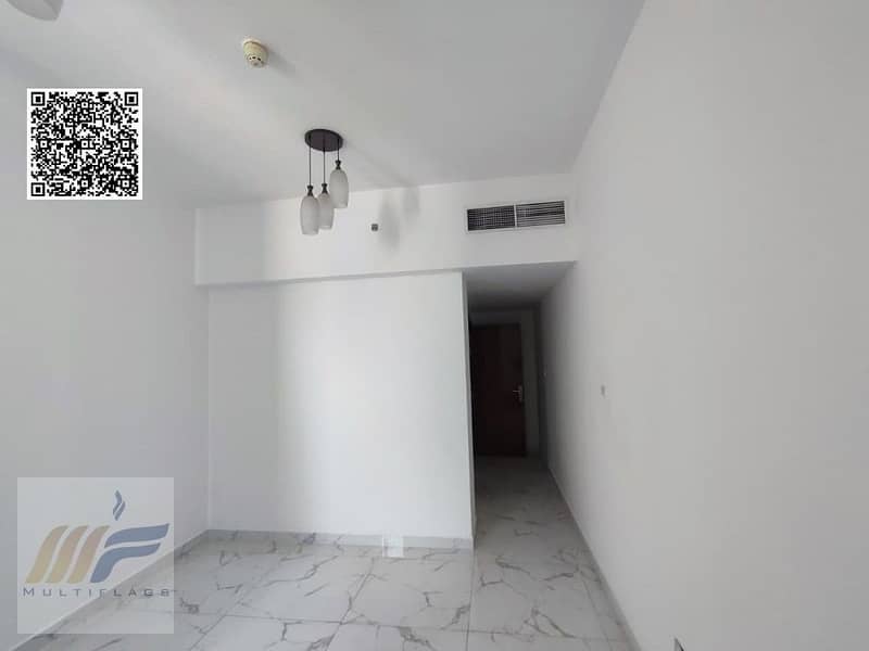 9 45d8a80d-bac5-45fd-adb3-09868a229ec9 (1). jpg