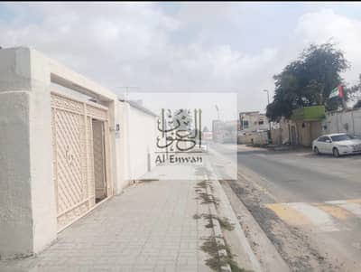 مبنى سكني 8 غرف نوم للبيع في القادسية، الشارقة - c6c1dd8a-f792-4012-b557-b4335788ea63. jpeg
