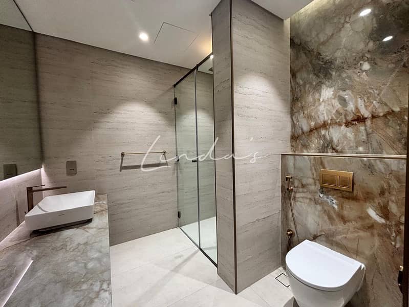 9 images image img