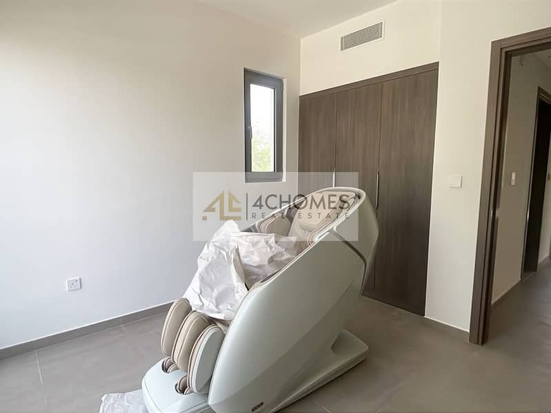 8 Image 8