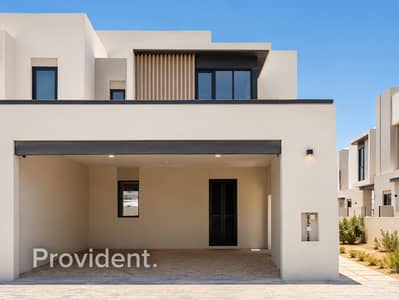 تاون هاوس 4 غرف نوم للايجار في جبل علي، دبي - تاون هاوس في قرية جبل علي،جبل علي 4 غرف 320000 درهم - 15675816