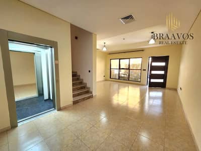 4 Slaapkamers Villa te Huur in Jumeirah Village Circle (JVC), Dubai - Villa in Jumeirah Village Circle (JVC)，JVC District 10，Park Villas, 4 slaapkamers, 180000 AED - 15676018