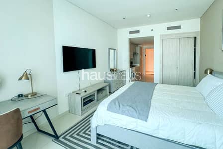 Studio for Sale in Palm Jumeirah, Dubai - Ideal Investment | Residential | Vacant Studio for Sale in Palm Jumeirah, Dubai - Ideal Investment | Residential | Vacant
