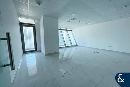 Office para en Alquiler en Business Bay, Dubai - Oficina en Business Bay，Iris Bay, 360000 AED - 11310539