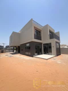 Corner 4BR Villa | The Pulse Beachfront 2 | Park & City Views