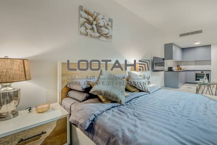 Large Balcony| City views | No commission Large Balcony| City views | No commission
