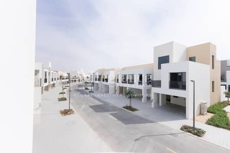 3 habitaciones Villa para en Alquiler en Arabian Ranches 3, Dubai - Villa en Arabian Ranches 3,Bliss 2, 3 dormitorios, 150000 AED - 15677131 3 habitaciones Villa para en Alquiler en Arabian Ranches 3, Dubai - Villa en Arabian Ranches 3,Bliss 2, 3 dormitorios, 150000 AED - 15677131