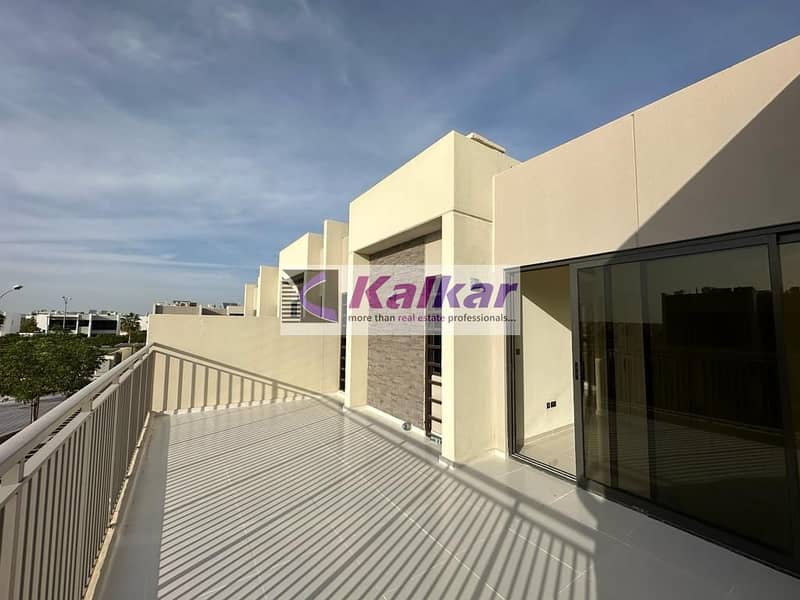 8 cafac1f9-75f2-4917-b2f8-eaff9ffdcaf5. jpg