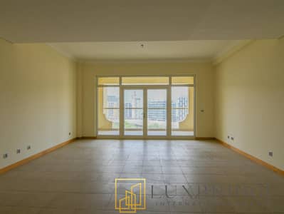 1 Bedroom Apartment for Rent in Palm Jumeirah, Dubai - Park View | Unfurnished | Spacious 1 Bedroom Apartment for Rent in Palm Jumeirah, Dubai - Park View | Unfurnished | Spacious
