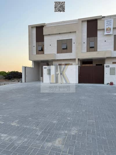 5 Camere Townhouse in Vendita a Al Helio, Ajman - WhatsApp Image 2026-06-29 at 9.48. 29 AM. jpeg 5 Camere Townhouse in Vendita a Al Helio, Ajman - WhatsApp Image 2026-06-29 at 9.48. 29 AM. jpeg