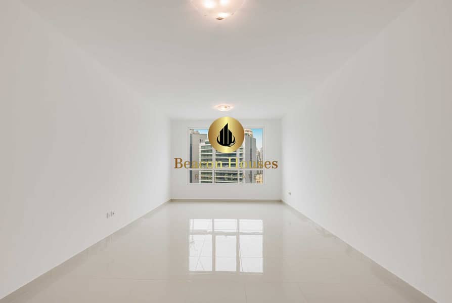 19 Livingroom 2. jpg