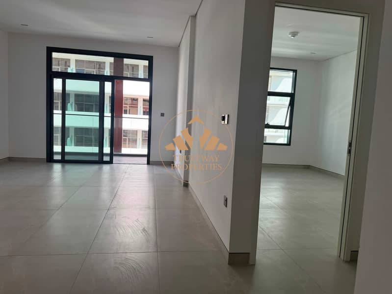11 afd3261b-de3e-4dd7-a80b-64fe15a0918c. jpg