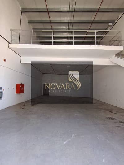 Warehouse te Huur in China Mall, Ajman - a9cb9f23-7345-48f2-a4d2-f27ebbbba882. jpg