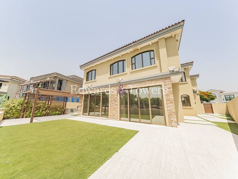 Villa en Jumeirah Golf Estates,Sanctuary Falls, 5 dormitorios, 1050000 AED - 15679199 Villa en Jumeirah Golf Estates,Sanctuary Falls, 5 dormitorios, 1050000 AED - 15679199
