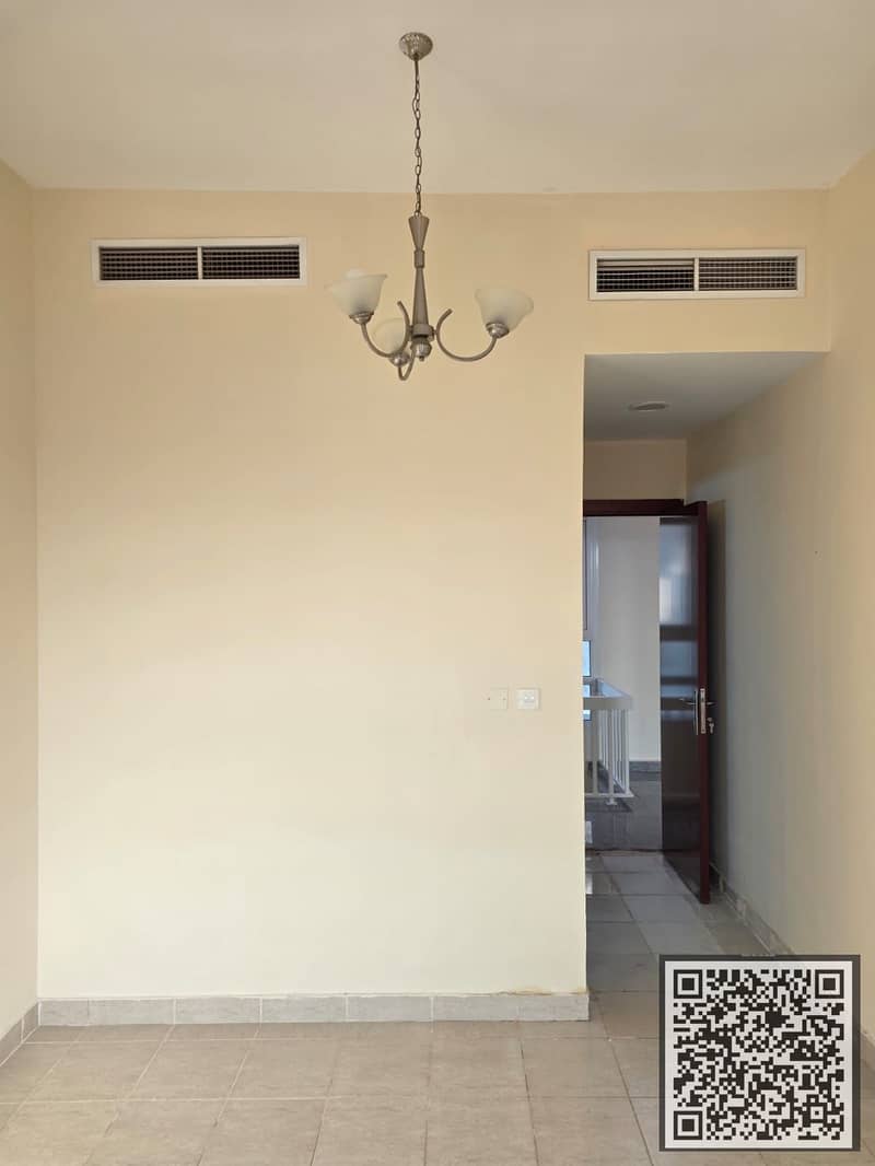 14 6cad625d-50a8-4ad8-8597-6ddf0ea110ed. JPG