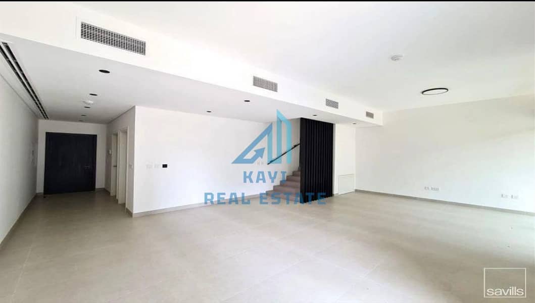 17 93048. jpg