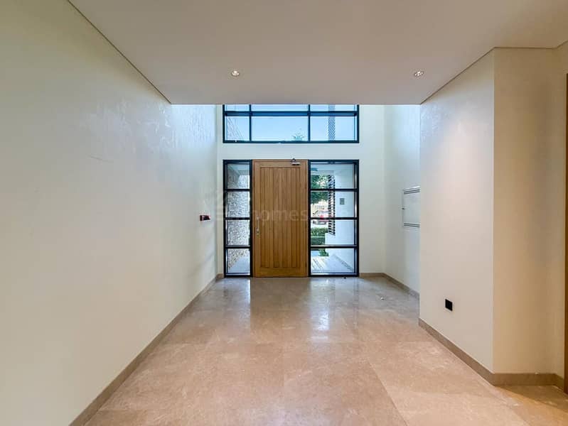 Prime Home | Pool | Gym | Elevator | Sobha Estate