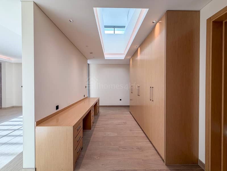 Prime Home | Pool | Gym | Elevator | Sobha Estate