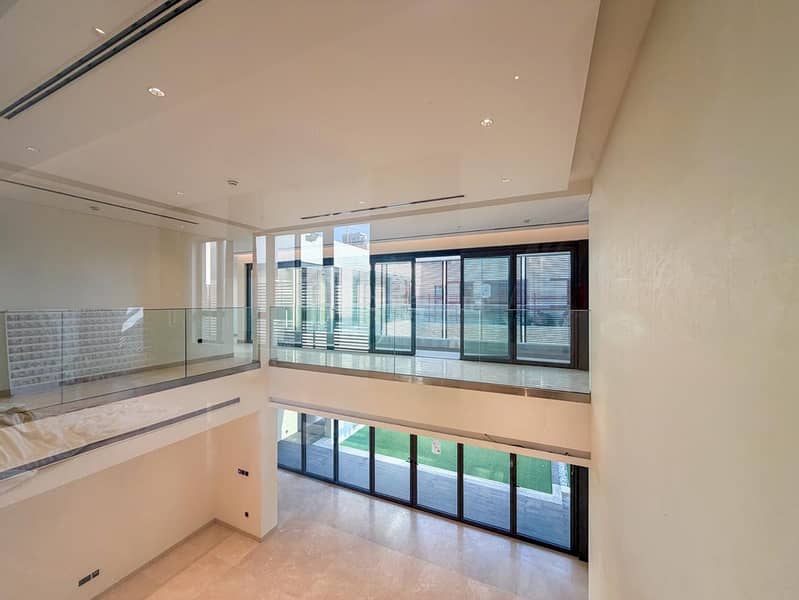 Prime Home | Pool | Gym | Elevator | Sobha Estate - Image 12