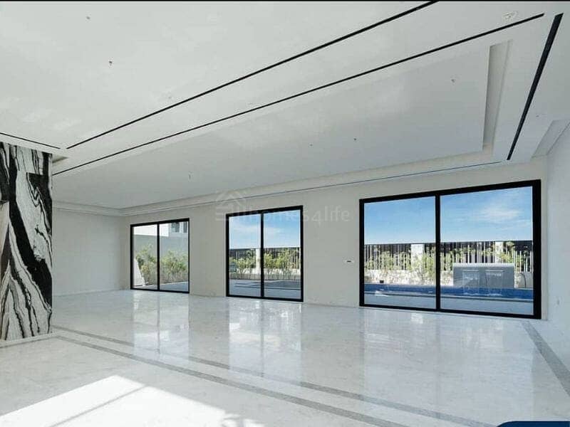 Luxury Villa | Multiple Options| Open to Negotiate