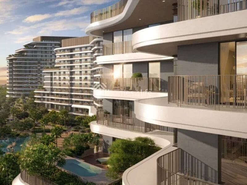 Genuine Resale| Prime location | Burj Khalifa view - Image 17