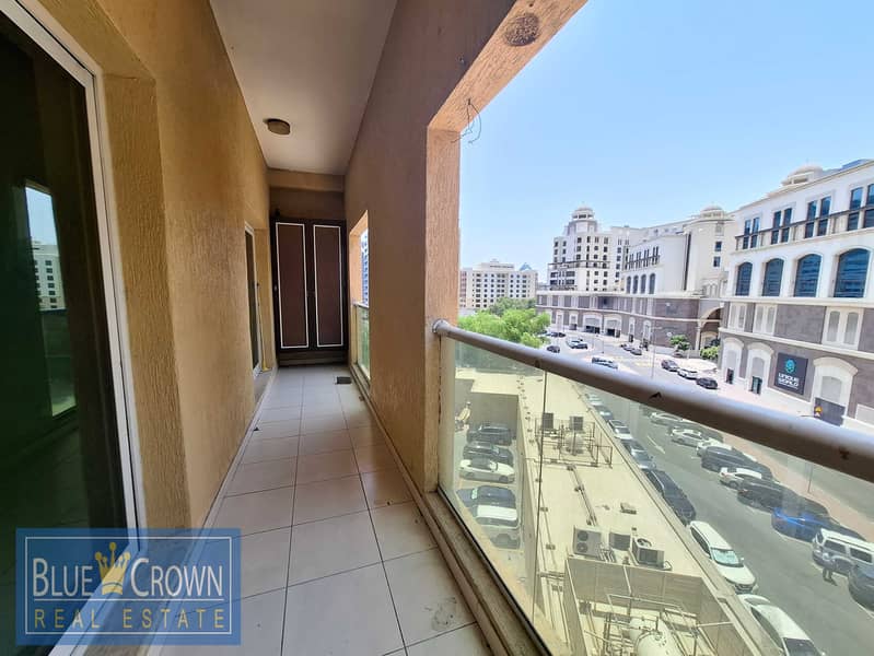Spacious Flat:Prime Location:Luxurious:Lavish