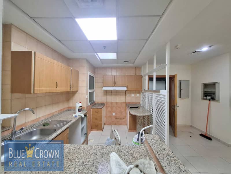 Spacious Flat:Prime Location:Luxurious:Lavish