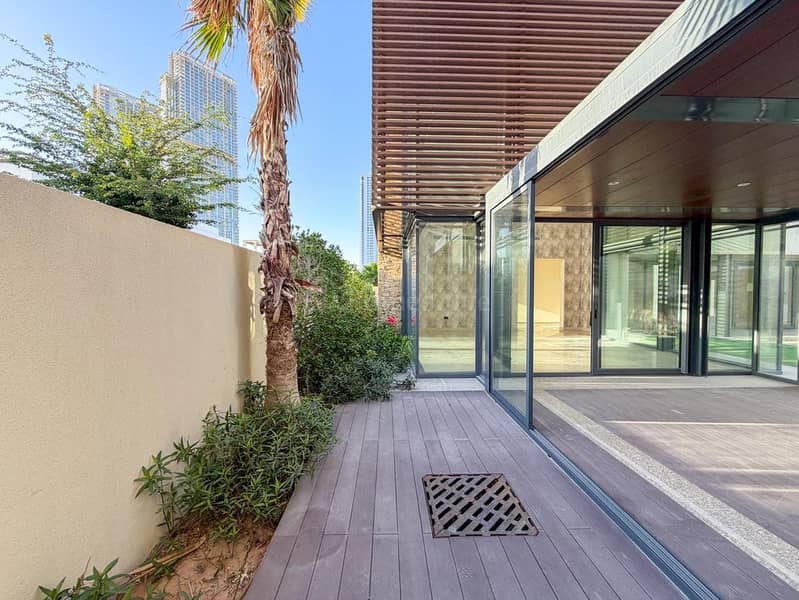 Prime Home | Pool | Gym | Elevator | Sobha Estate - Image 25