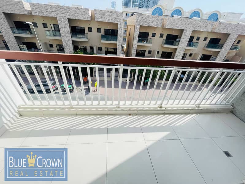 Huge Size | Delighted apartment |Studio With Open door - Image 11