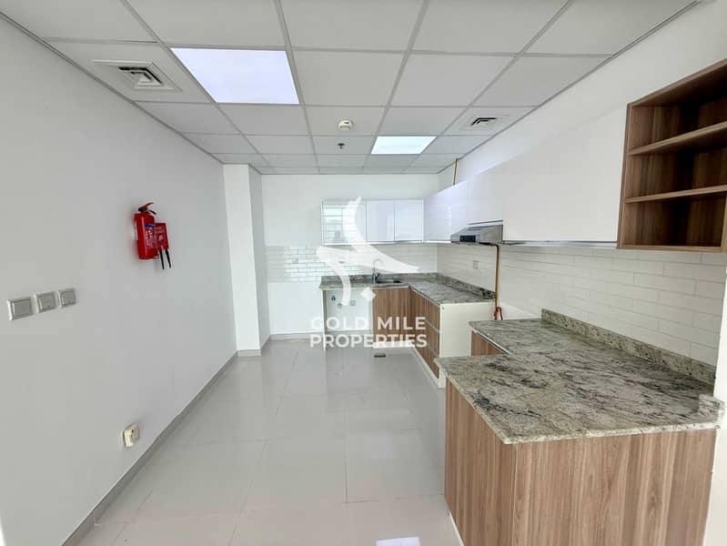 Chiller Free -Massive 2BHK -Modern Amenities- Prime Location - Image 7