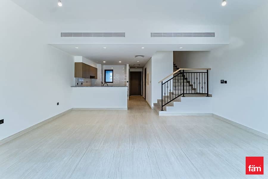 Single Row | Multiple Cheques | Well Maintained Single Row | Multiple Cheques | Well Maintained