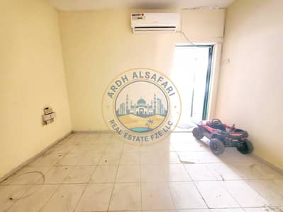 1 habitación Apartamento para en Alquiler en Muwaileh Commercial, Sharjah - 20260618_111845. jpg