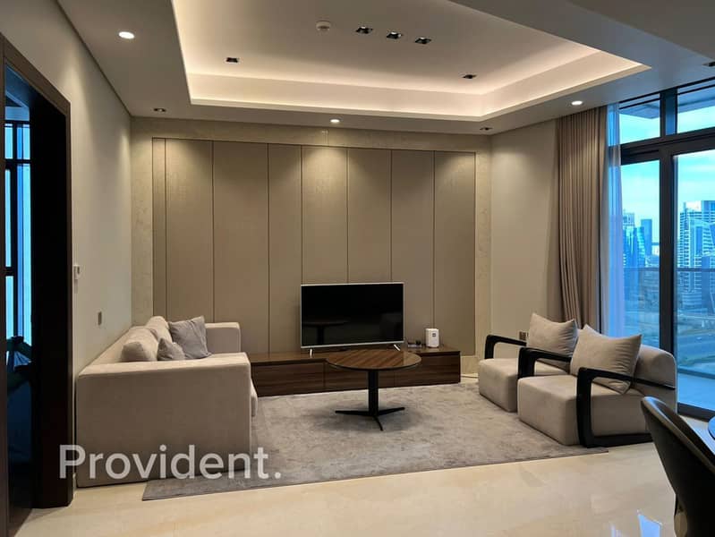 Elegant 1 Bed | Modern Kitchen | Great Investment Elegant 1 Bed | Modern Kitchen | Great Investment