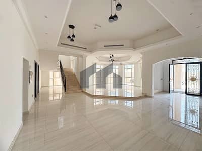 6 Slaapkamers Villa te Huur in Al Rahbah, Abu Dhabi - Villa in Al Rahbah, 6 slaapkamers, 230000 AED - 15682076