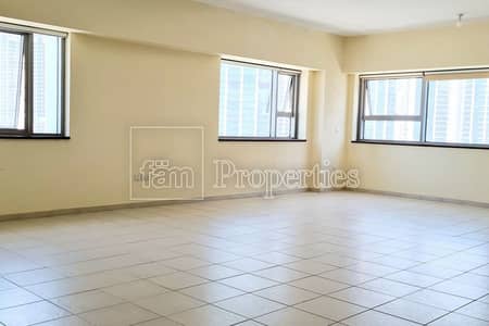Studio for Sale in Business Bay, Dubai - Near Metro | High floor | Below market price Studio for Sale in Business Bay, Dubai - Near Metro | High floor | Below market price