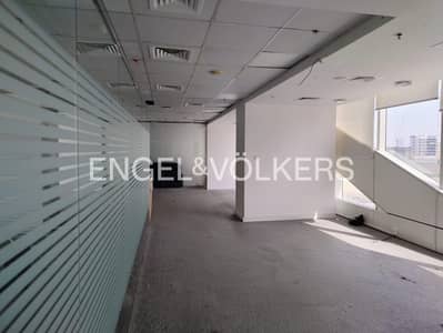 Office para en Alquiler en Sheikh Zayed Road, Dubai - Oficina en Sheikh Zayed Road，Nassima Tower, 881520 AED - 15682613