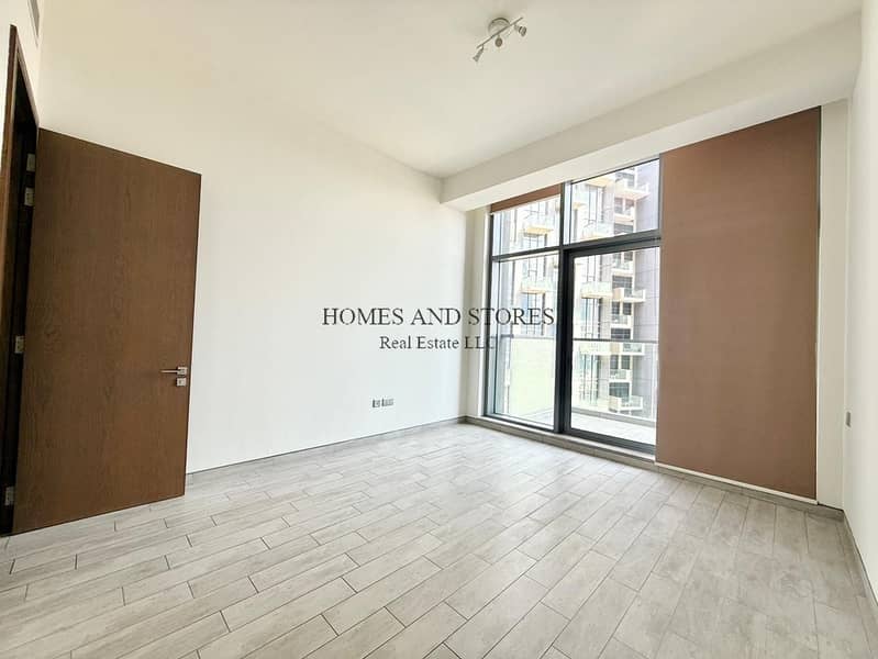 6 ad5e4791-aed9-471e-bdbb-0e44cabdd16b. jpg