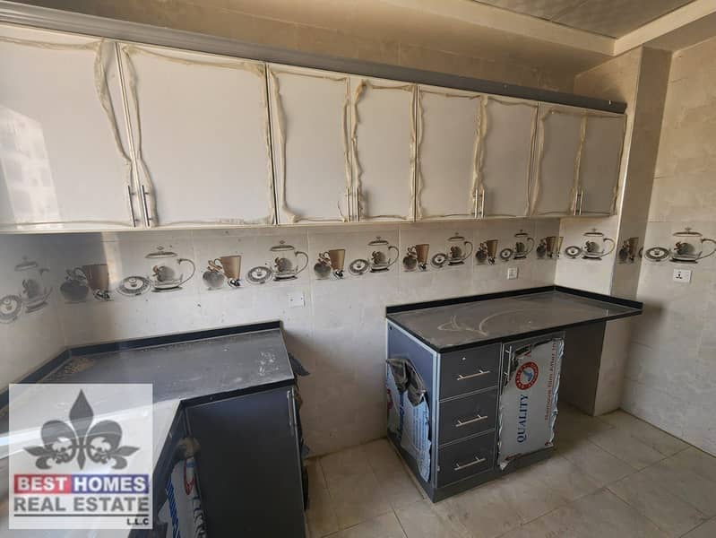 19 46a93ceb-bbdf-4513-8a00-bc1f8e8dc9a8. jpg