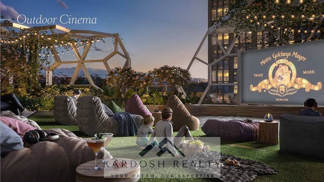 5 Regalia - Cinema. jpg