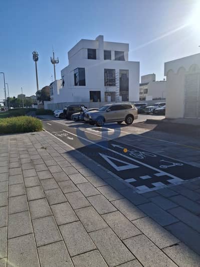 Villa in Affitto a Al Manhal, Abu Dhabi - WhatsApp Image 2026-07-02 at 12.55. 50 PM. jpeg Villa in Affitto a Al Manhal, Abu Dhabi - WhatsApp Image 2026-07-02 at 12.55. 50 PM. jpeg