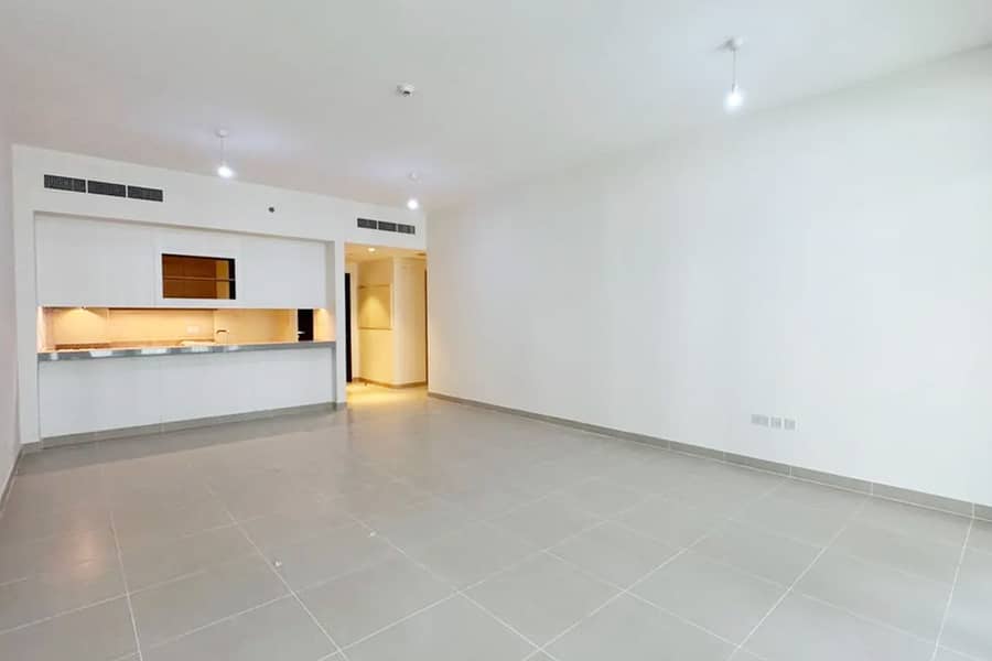 Low Floor | No Commission | Ready | Brand New Low Floor | No Commission | Ready | Brand New