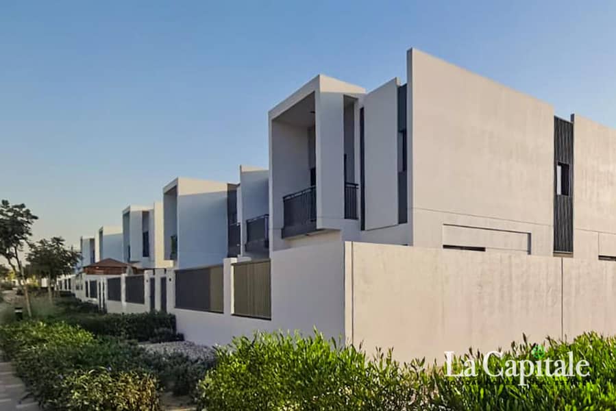 Maison de ville à Villanova,La Rosa,La Rosa 6, 4 chambres, 4050000 AED - 15685901 Maison de ville à Villanova,La Rosa,La Rosa 6, 4 chambres, 4050000 AED - 15685901